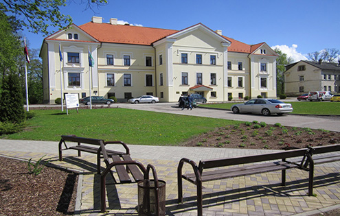 Kalnsētas iela 27, Saldus