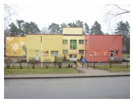 Jumaras iela 9, Valmiera